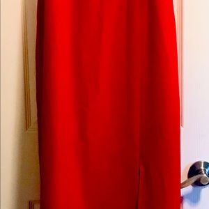 New Red Evening Gown for Special Occasions. Size10